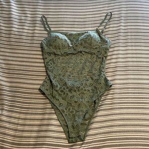 Gilly Hicks body suit